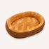 Corbeille pour chat marron avec intérieur en peluche beige ultra douce et rebords rembourrés pour un confort optimal.