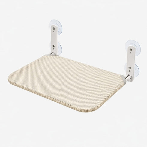 Perchoir pour chat de fenêtre en maille beige avec fixation à ventouses, conçu pour offrir un espace de repos suspendu et confortable.