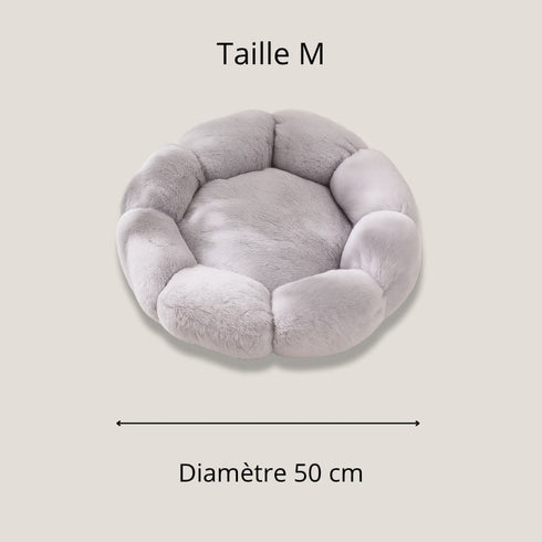 Petit coussin pour chat en peluche gris clair, présenté en taille M avec un diamètre de 50 cm.