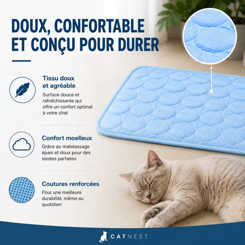 Tapis rafraîchissant pour chat bleu avec tissu doux, matelassage moelleux et coutures renforcées, conçu pour offrir un confort durable au quotidien.